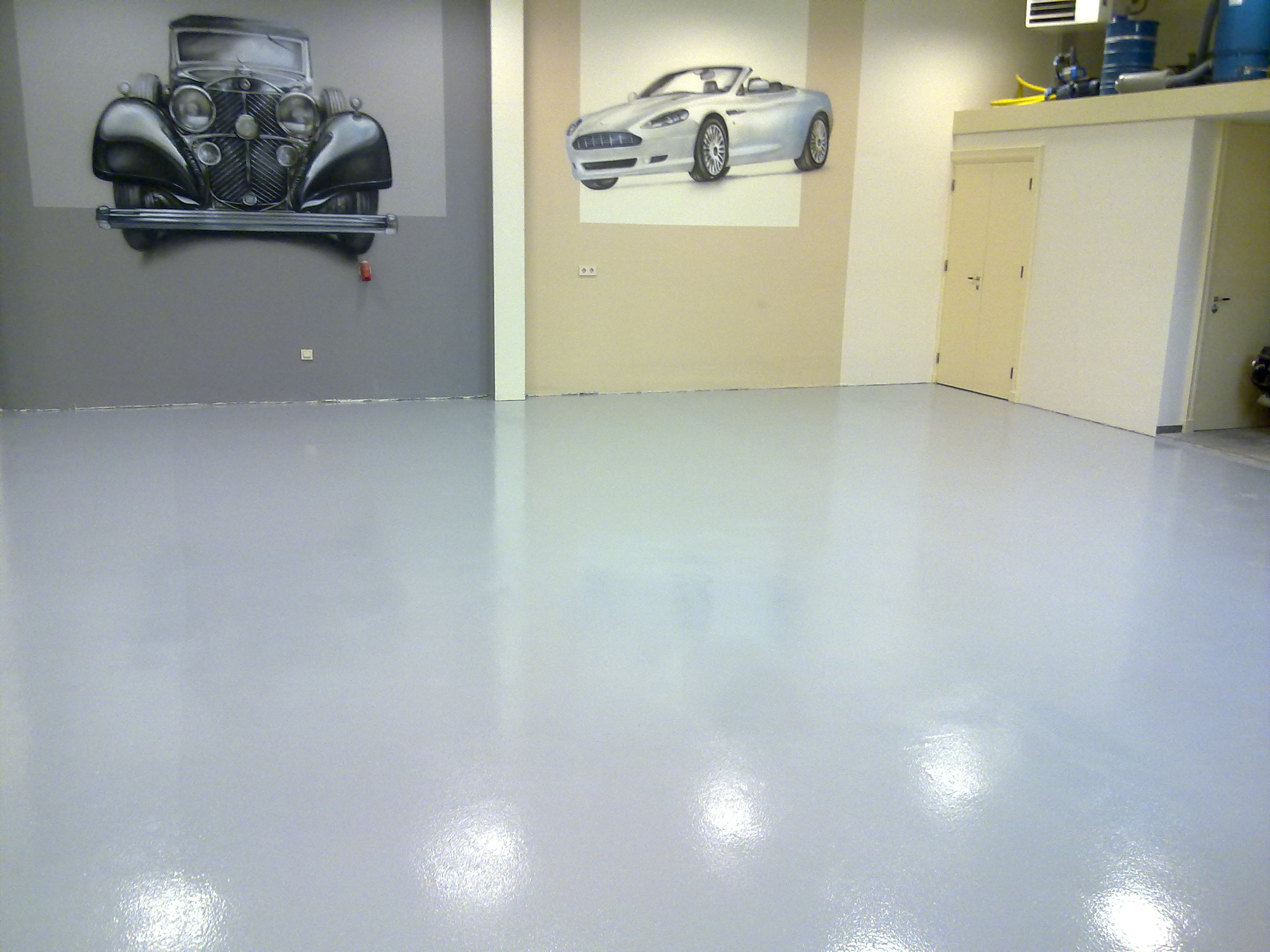 Betoncoating garage vloer in Wijchen